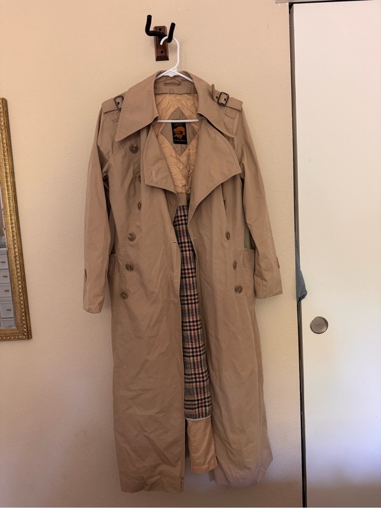 fox run Jackets & Blazers - Vintage Beige Trench Coat with Quilted Lining - Women